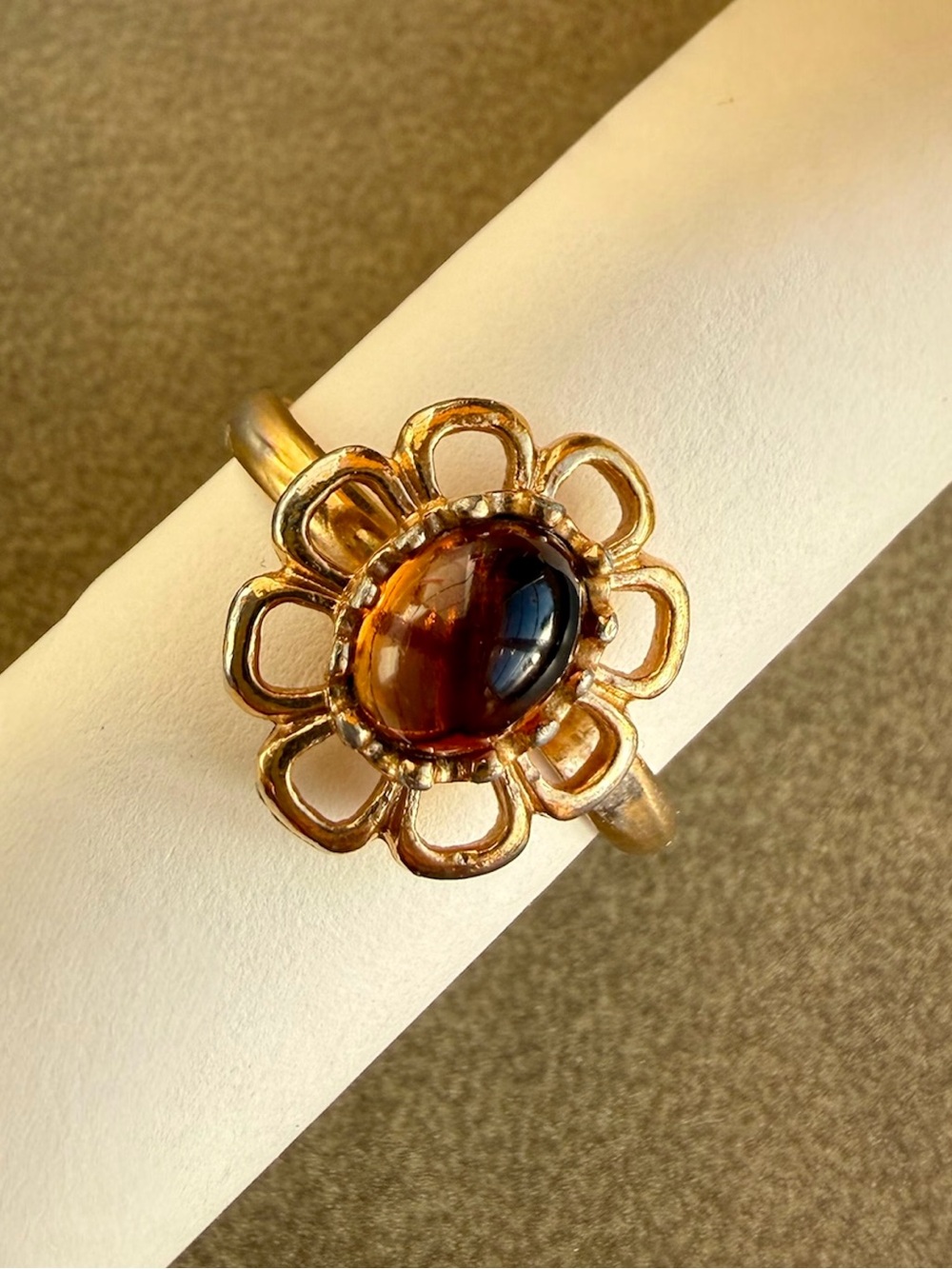 Sarah Coventry adjustable Ring